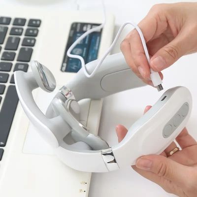 5KG カスタマイズされた家庭旅行 ネックプロテクター マッサージ器 知的加熱とパルス