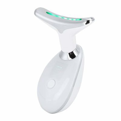 カスタマイズされた電動 V 型 ネックリフト マッサージ機 光療法と熱振動