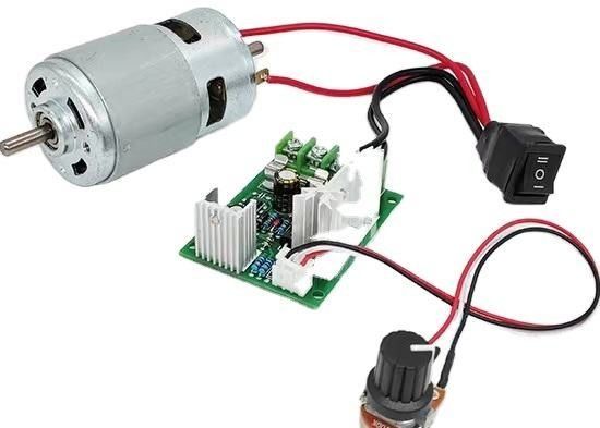 防水 双子ボールベアリング PMDC 電動ブラシ 50Hz 周波数のためのブラシなしDCモーター